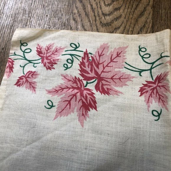 Vintage Table Runner Dresser Scarf Pink Leaves Border Rectangle - Picture 7 of 9